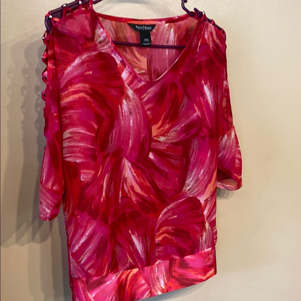 White House Black Market Blouse XXS Red Pink Abstract Lace-Up Sleeve